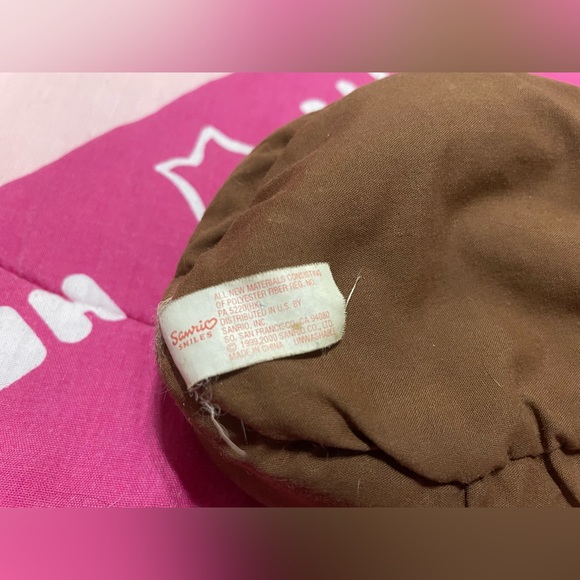 Landry Sanrio Pouch - Picture 5 of 6